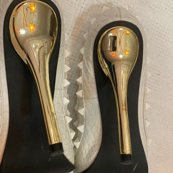 White Pointy-Toe Stilettos Embellished with White Studs; Gold Heels - Picture 7 of 10
